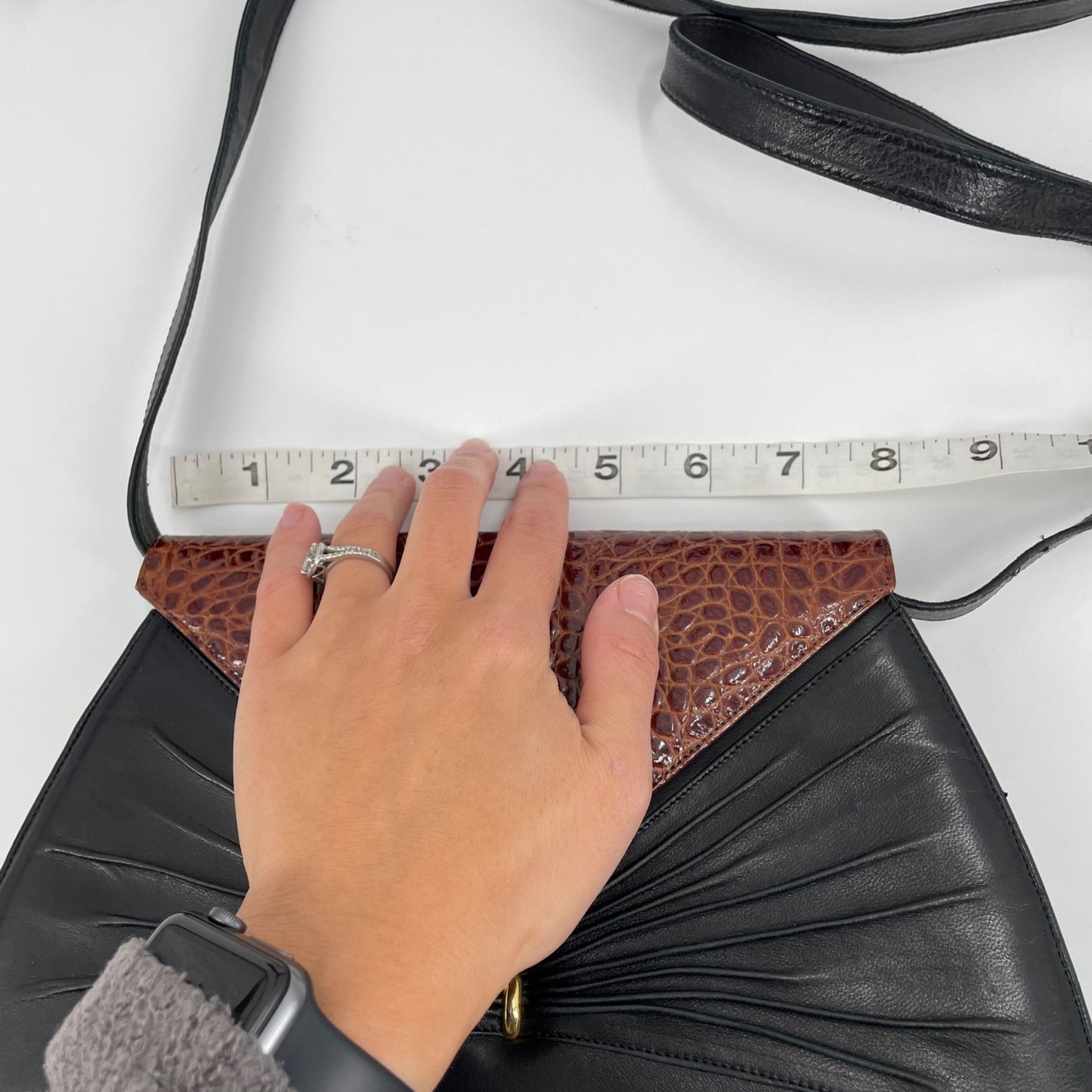 Bally Leather Black Brown Leather Crossbody Fold Over Purse Lightweight