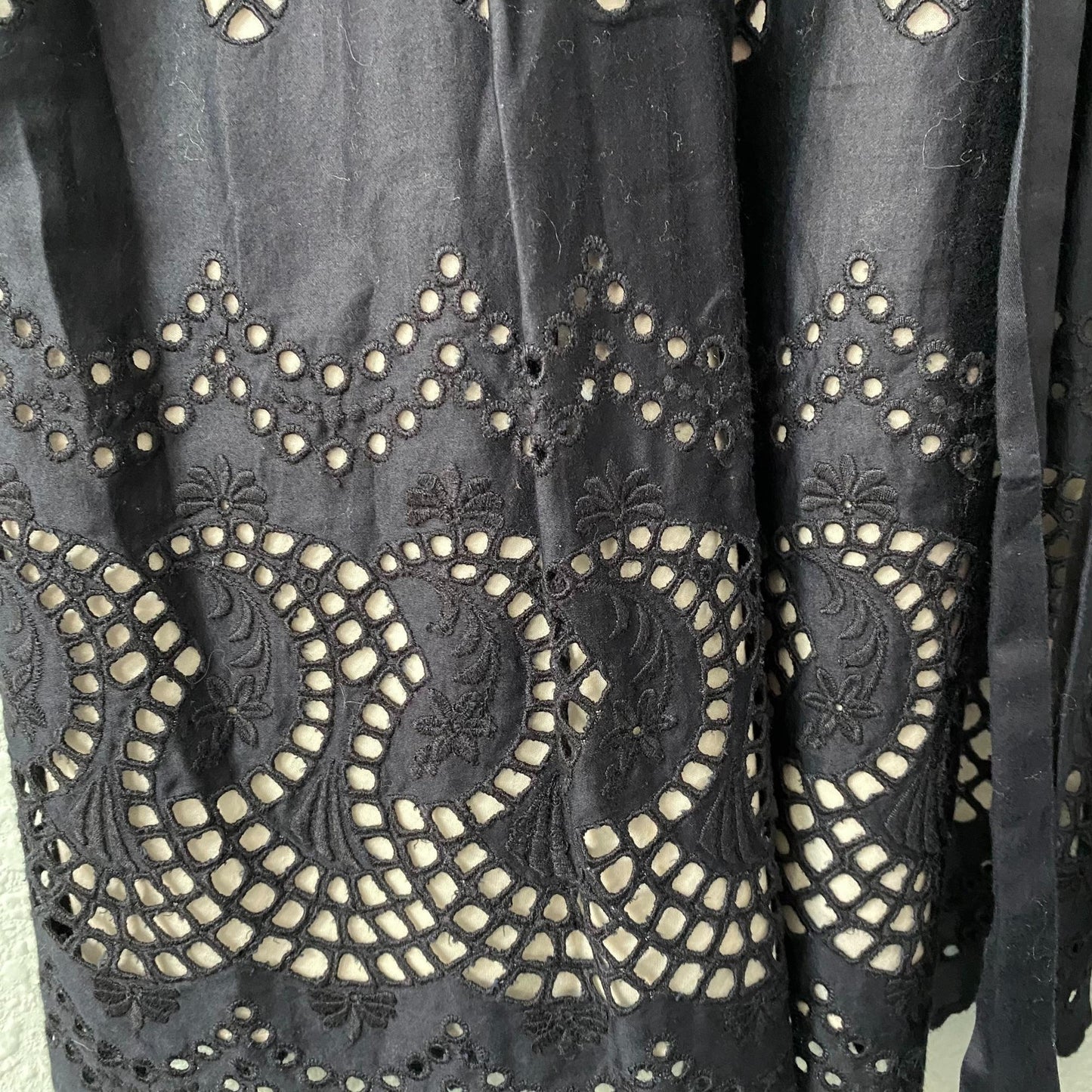 Ann Taylor Navy Eyelet Scalloped Dress Womens Size 0 Peter Pan Collar Belted