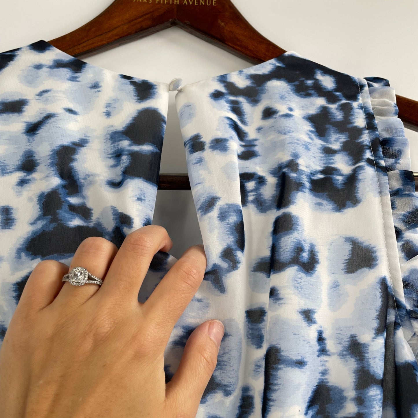 Eliza J Blue Watercolor Animal Print Long Sleeve Cold Shoulder Dress Womens 8