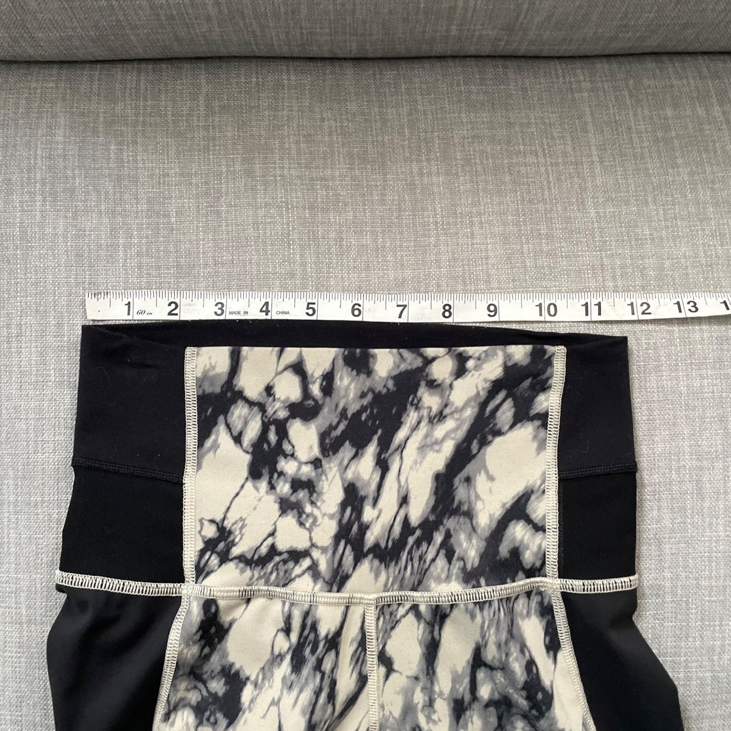 Lululemon Luxtreme Granite Marble Print Mesh Panel Leggings Women's Size 4