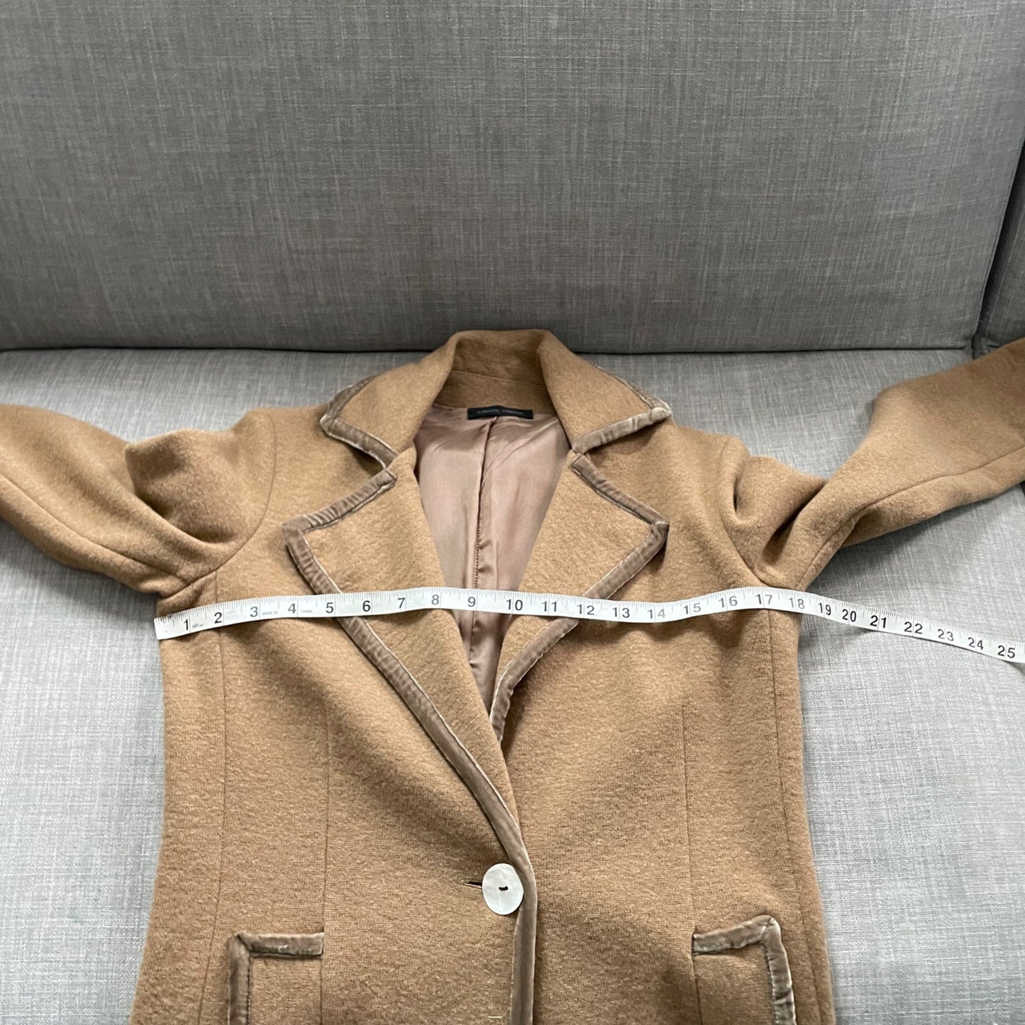 Roberto Collina Camel Lambs Wool Silk Blend Blazer Women's Size Small Classic