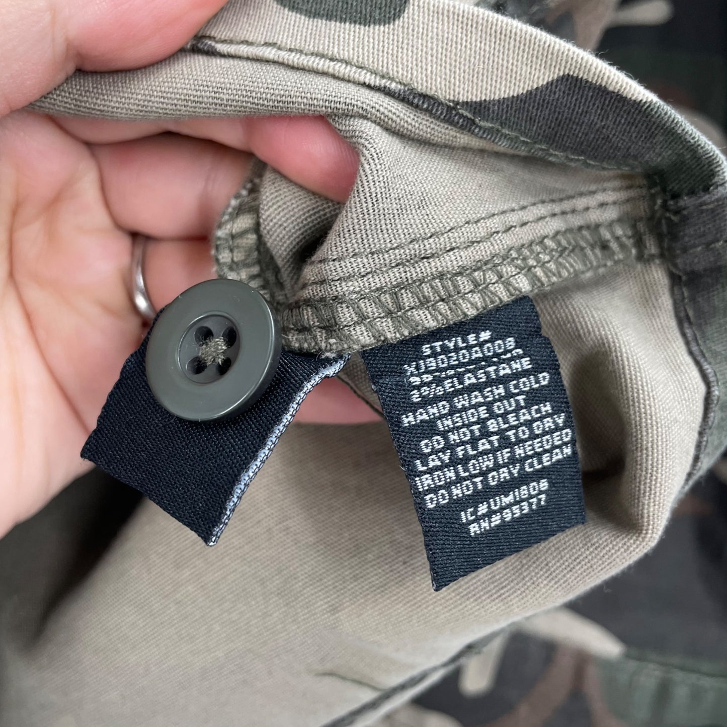 Sanctuary Camo Print Button Up Utility Jacket Womens Size Large Pockets Casual