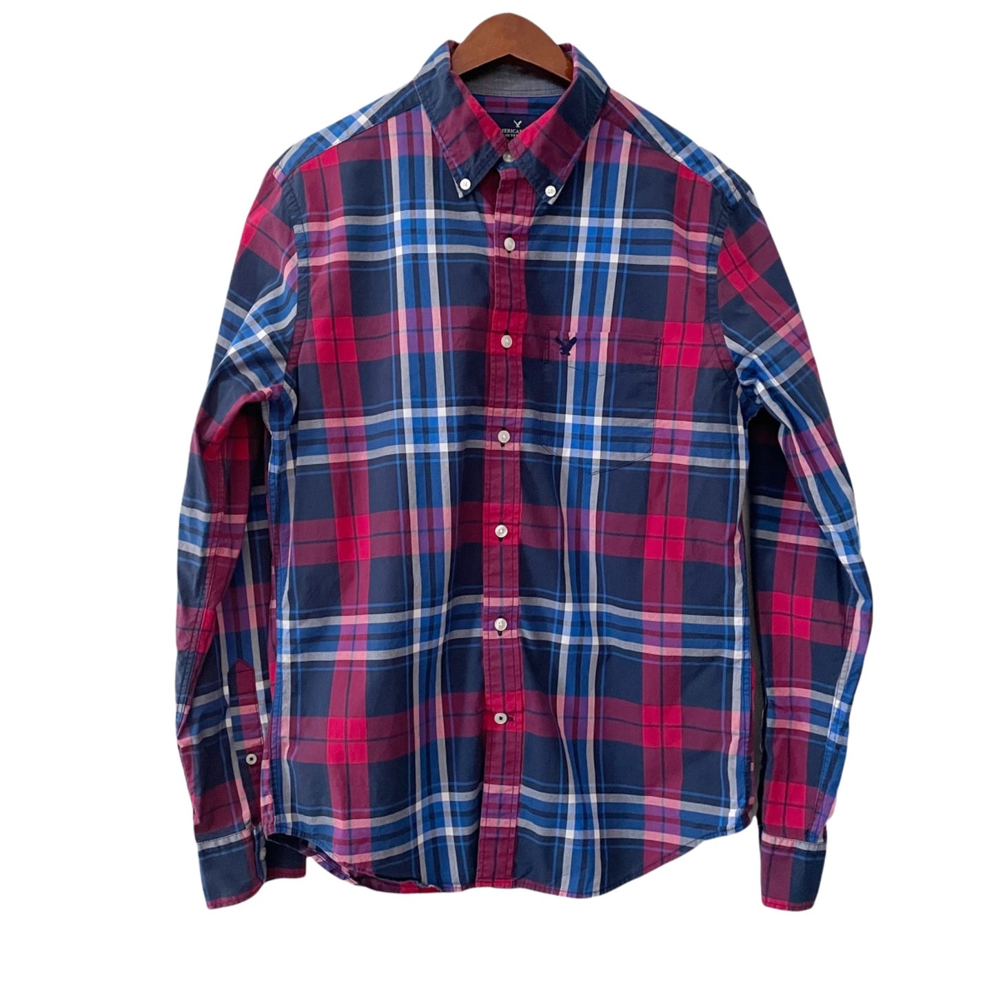 American Eagle Classic Fit Preppy Red Blue Plaid Button Down Shirt Mens Small