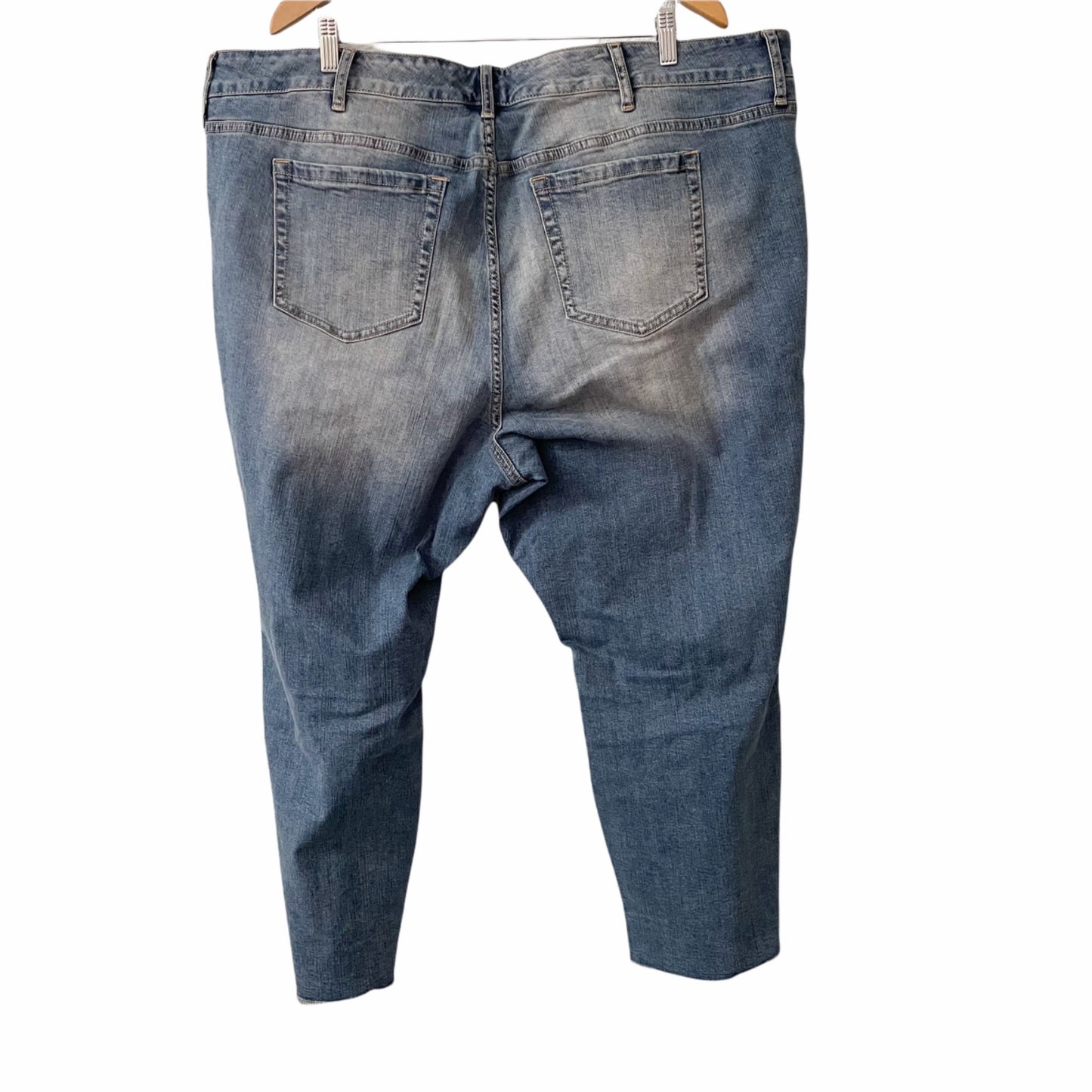 Torrid Boyfriend Distressed Raw Hem Jeans Womens Plus Size 26 Casual