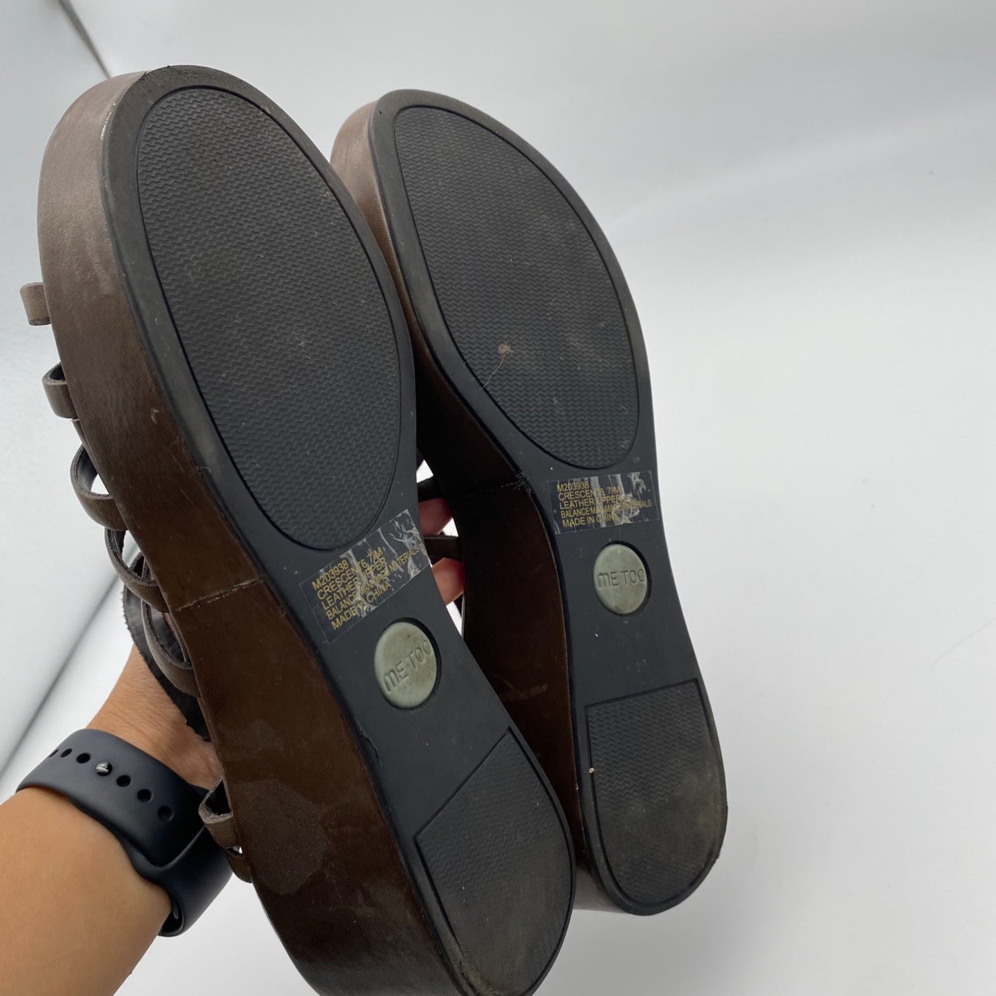 Vintage Y2K Me Too Brown Crescent Strappy Leather Wedges Sandals Womens 7.5M