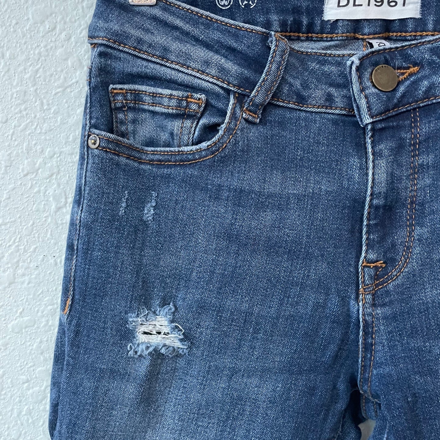 DL1961 Distressed Florence Instasculpt Raw Hem Skinny Jeans Womens 25 Mid Rise