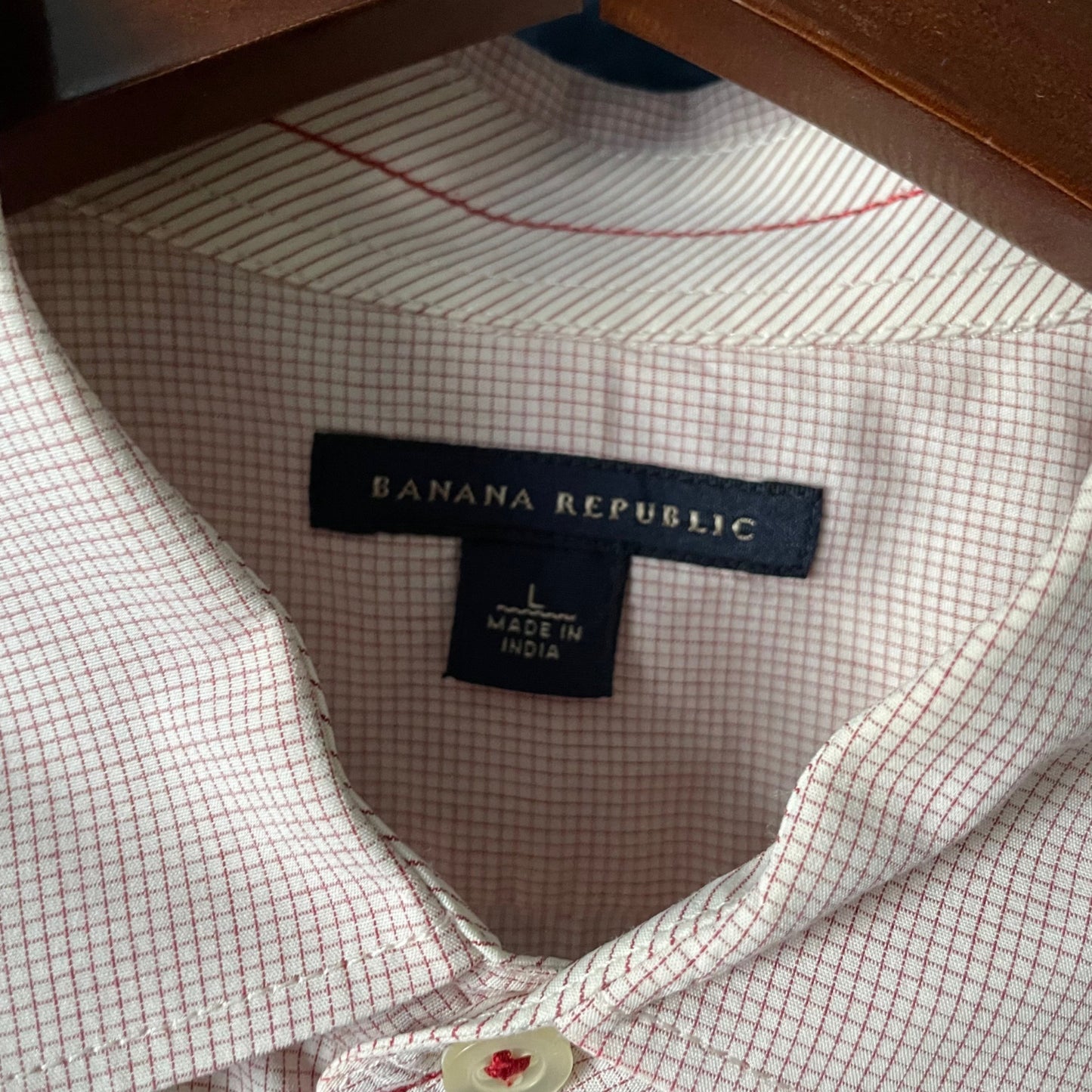 Banana Republic Classic White Red Checkered Button Up Shirt Mens Large Career