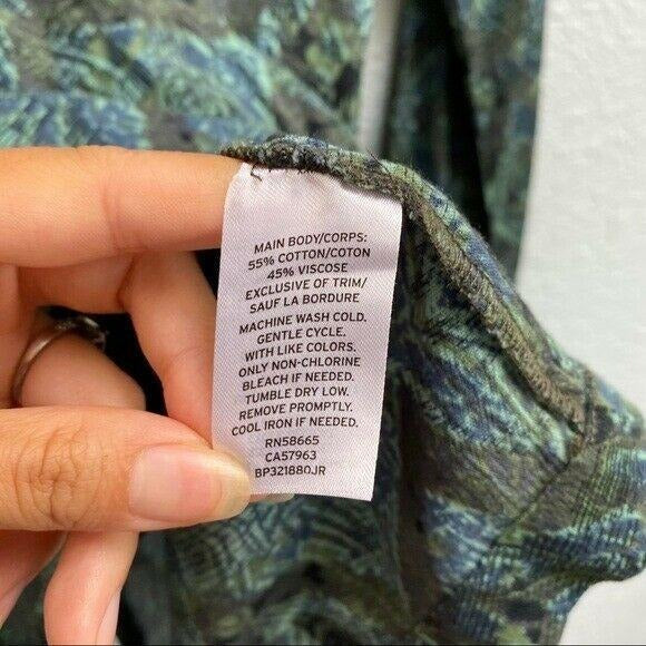 Sun & Shadow Green Boho Studded Long Sleeve Tunic Womens Size XS Swim Cover