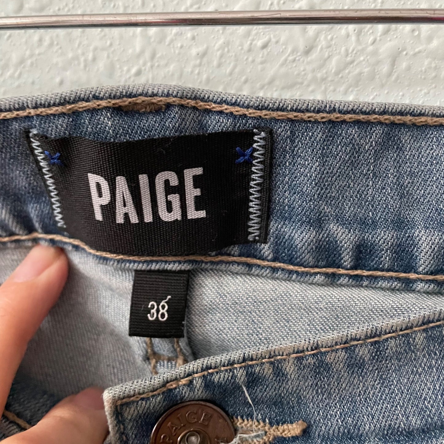PAIGE Lennox Light Wash Slim Fit Blue Jeans Mens Size 38 Casual Denim Stretch