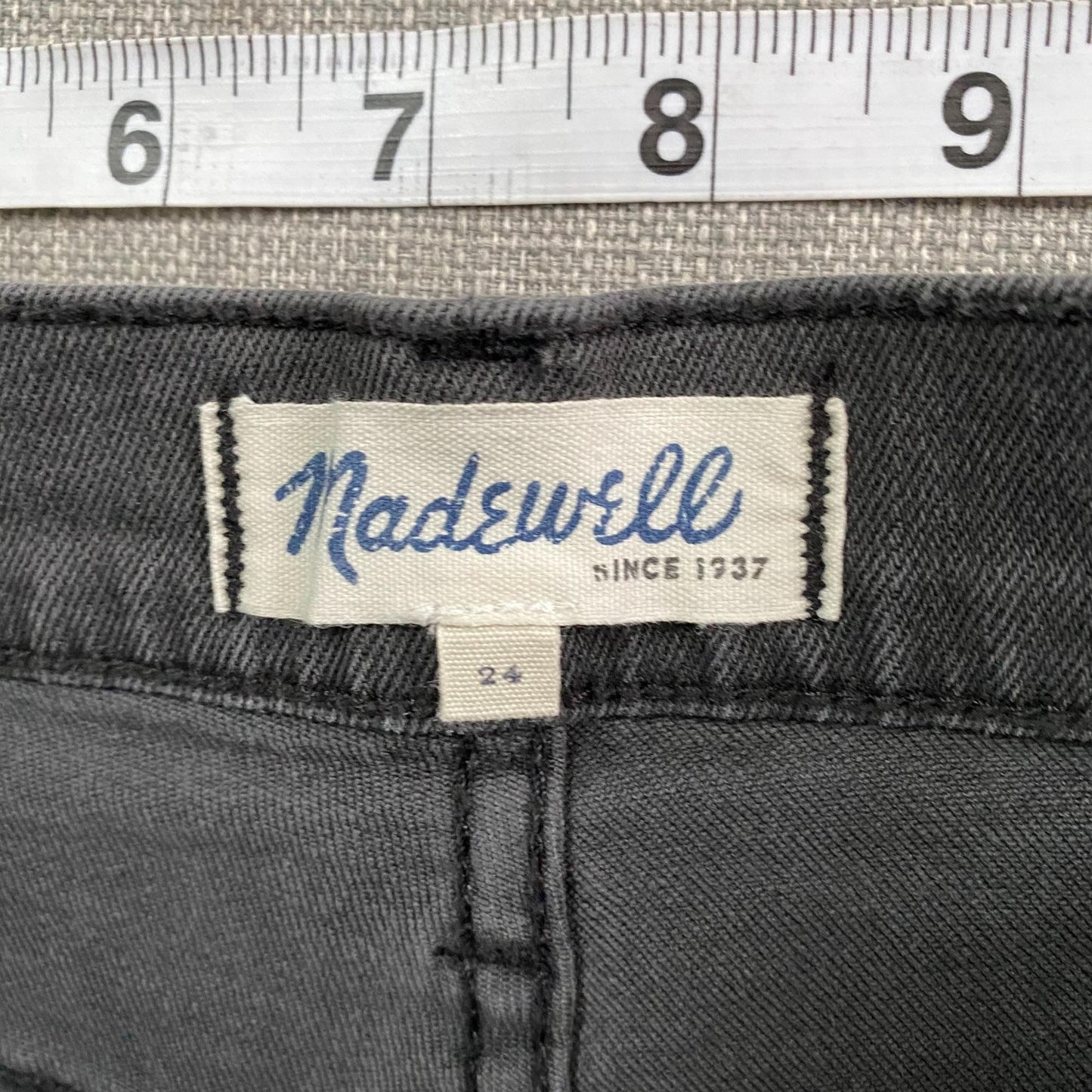 Madewell Black Distressed Mid Rise Boyshorts Denim Shorts Womens Size 24 Grunge