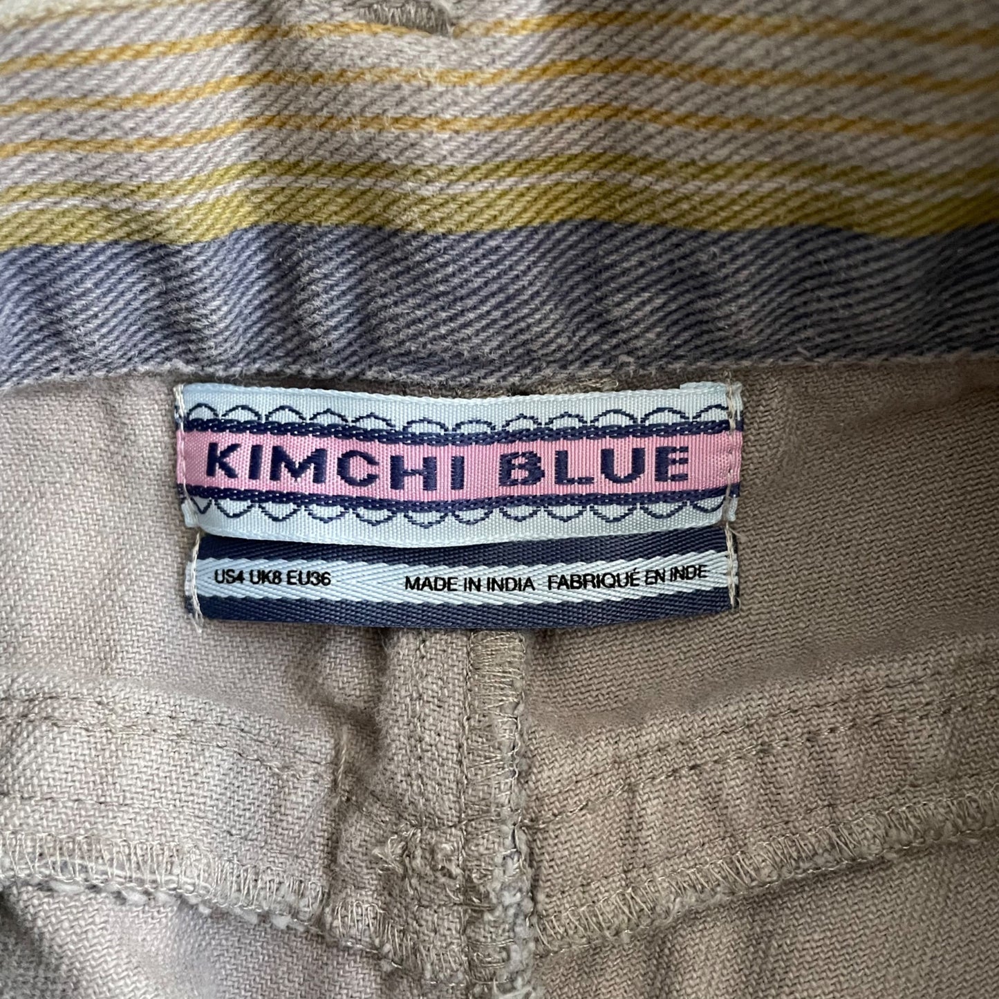 Urban Outfitters Kimchi Blue Striped Embroidered Pleated Jeans Women's Size 4