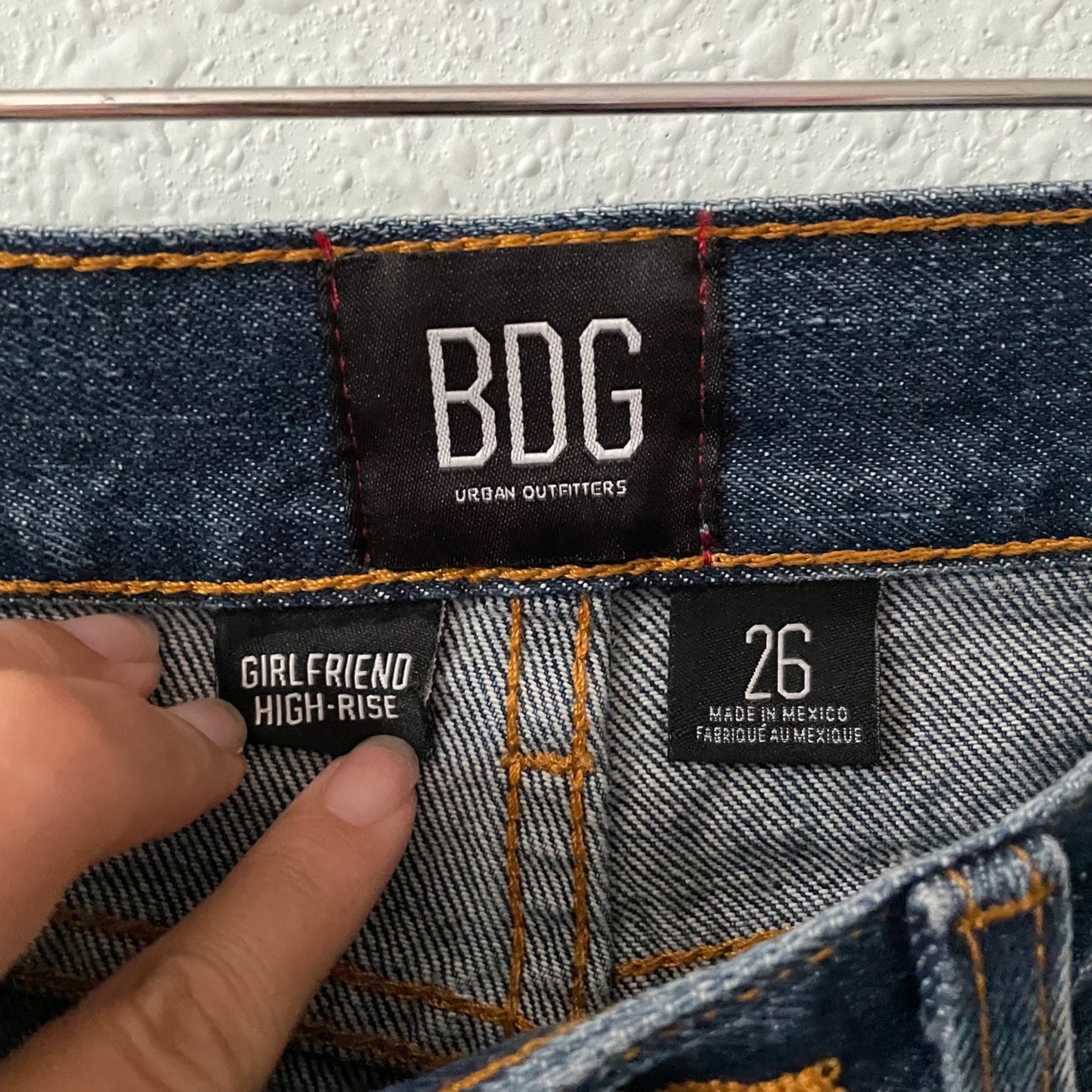 Urban Outfitters BDG Girlfriend High-Rise Cut off Denim Shorts Size 26